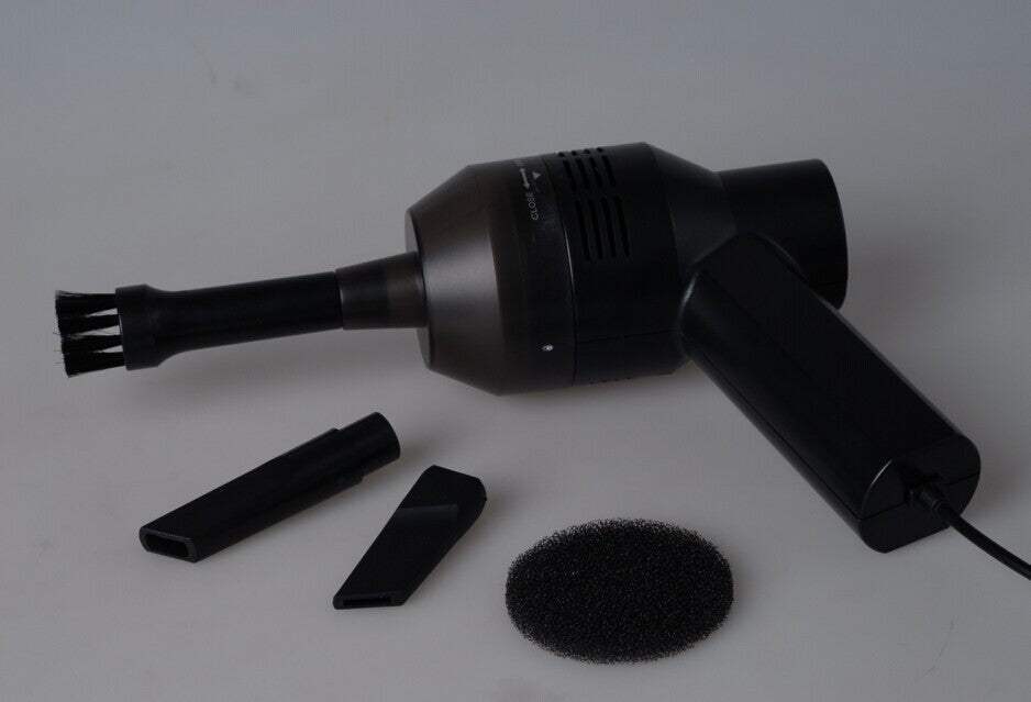 Mini Desktop Vacuum Cleaner – USB Powered, Strong Suction for Office & Car